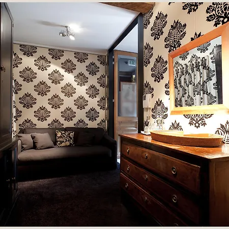 Le Tissu Hotell 3*